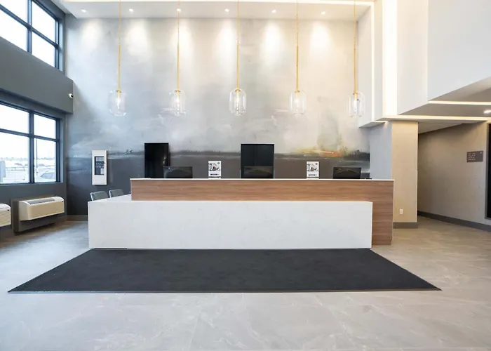 Sandman Signature Dartmouth Hotel & Suites